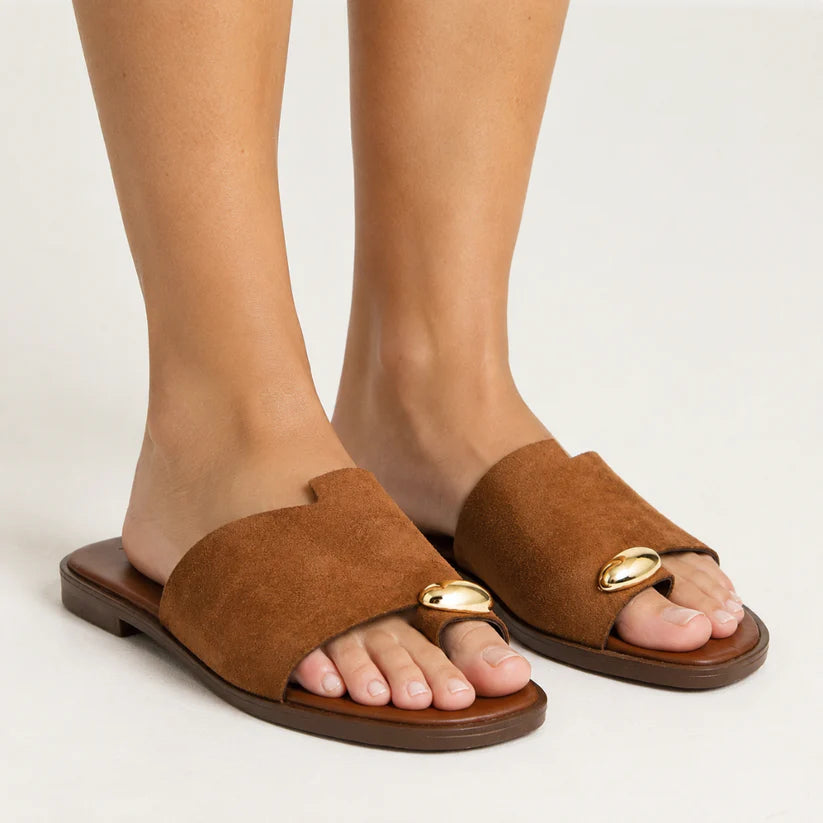 Flat Sandals with Metallic Detail