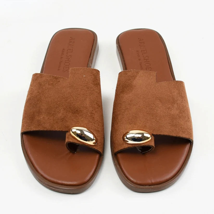 Flat Sandals with Metallic Detail