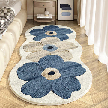 📢 Soft rug with irregular floral pattern